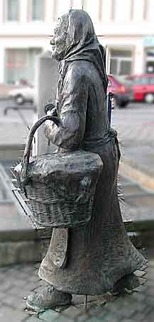 Butterbettchen - Denkmal in Arnsberg auf dem Gutenbergplatz